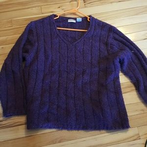 Soft purple sweater 14/16w
