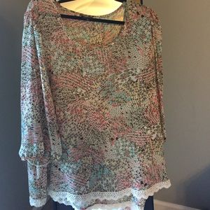 3/4 Sleeve lace bottoms Blouse