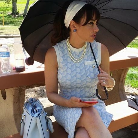 Meet your Posher, Sascha - Picture 3 of 4