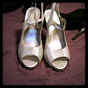 Jacueline Ferrar heels