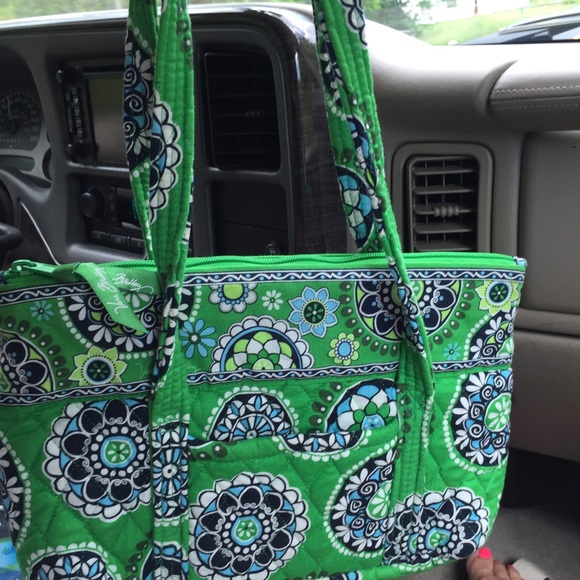 Vera Bradley green, navy handbag New! Without tags