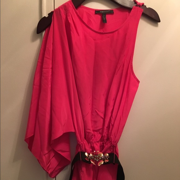 BCBG Maxazria fuscia top