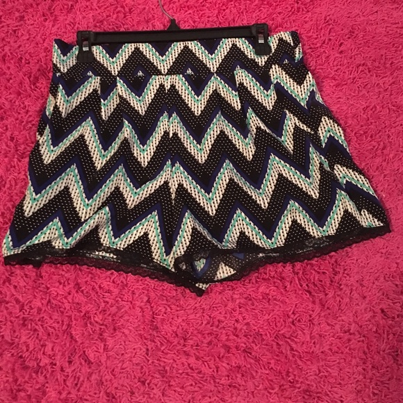 Chevron shorts