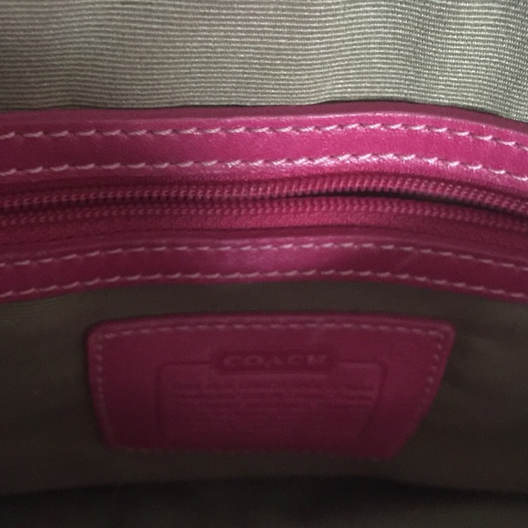 Coach handbag. - Picture 2 of 2