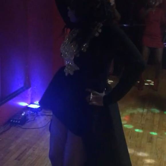 Meet your Posher, Latisha