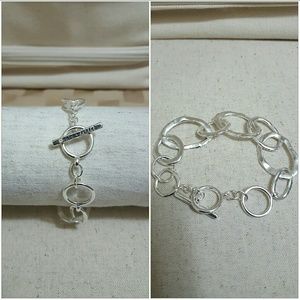 Brand new! Fashion Organic link toggle bracelet