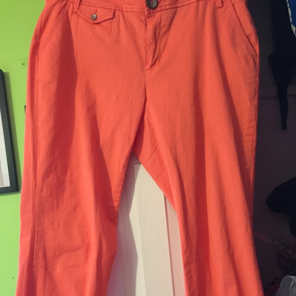 Coral capris