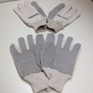 2 pr Men's GMC work gloves new never used