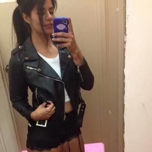 Meet your Posher, Selina