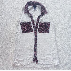Sleeveless button down! Gorgeous