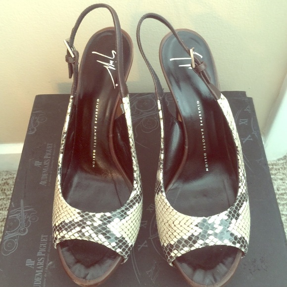 Giuseppe Zanotti Snake Printed Heels