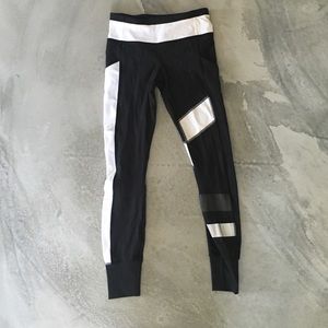 Lululemon luxtreme yoga pants