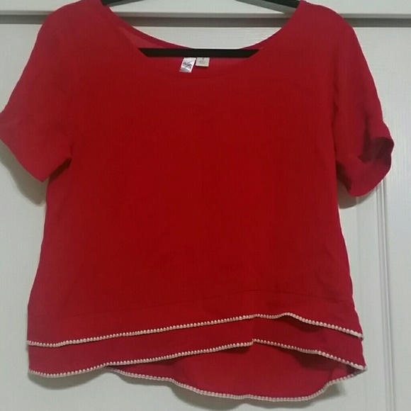 NWOT red top!