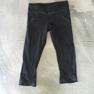 Lululemon luxtreme capri yoga pants