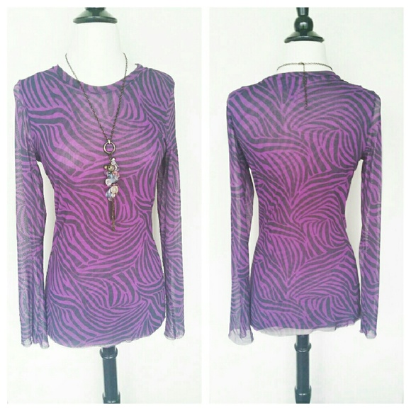 Anthropologie Tops - Anthropologie sweet pea Fuschia boho top