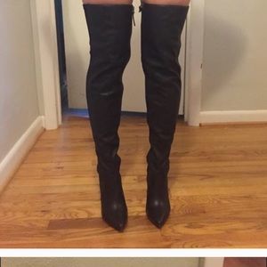 Thigh high boots 💣