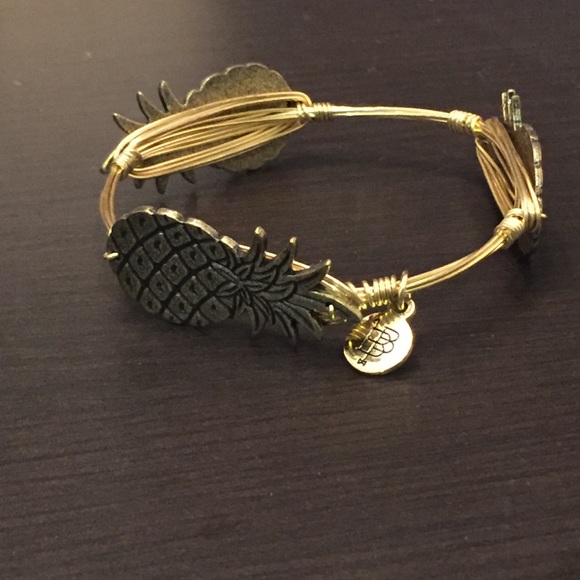 Bourbon & Bowties bracelet