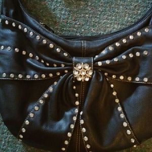 Meet your Posher, Carla