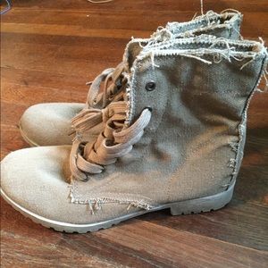 Canvas ankle boots