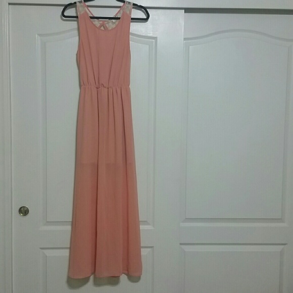 EUC Maxi Dress