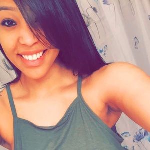 Meet your Posher, Whitney