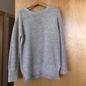 BB Dakota sweater