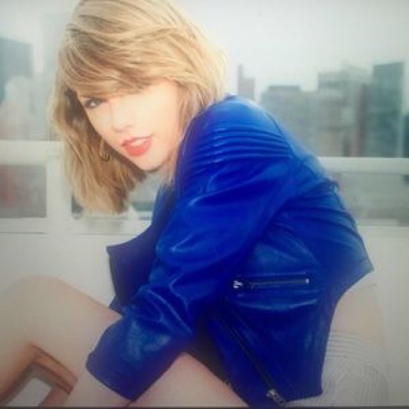 Taylor Swift cut25 lambs leather motto worn 1x