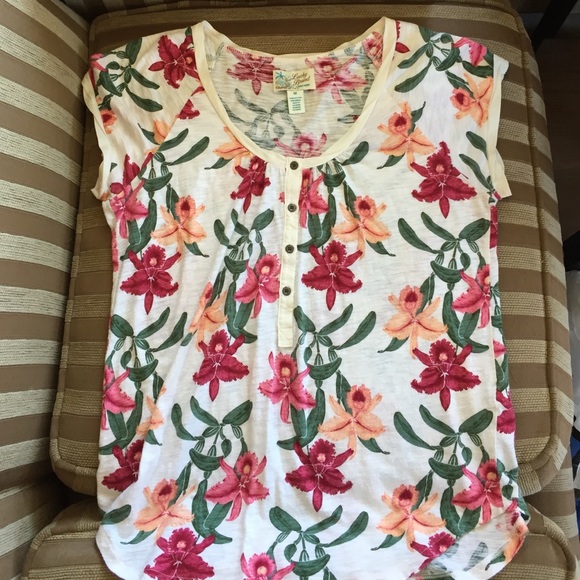 Lucky Brand Tops - Lucky Brand by Dale Hope medium tee floral