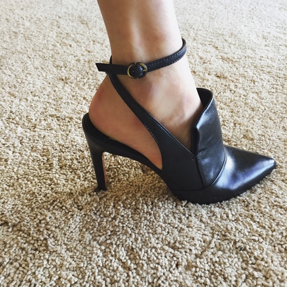 Derek Lam 10 Crosby Capri heel! - Picture 3 of 4