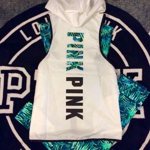 VS PINK~ sleeveless Fern graphic anorak M L