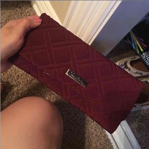 SOLD‼️‼️Vera Bradley trifold wallet