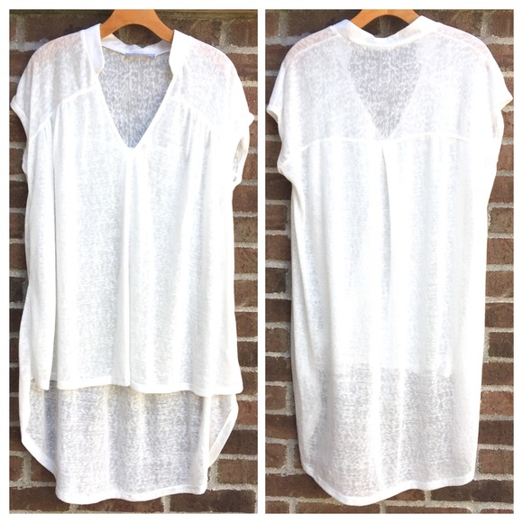 🚨SOLD🚨Sheer White High Low Tunic Top - Picture 2 of 4