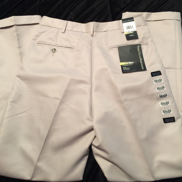 BNWT men's Perry Ellis 32/32 cuffed dress pants