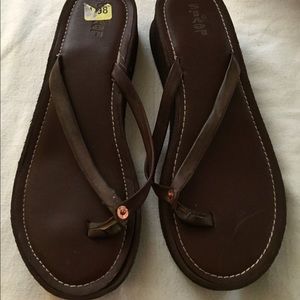 Levis sandals