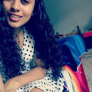 Meet your Posher, Ivette