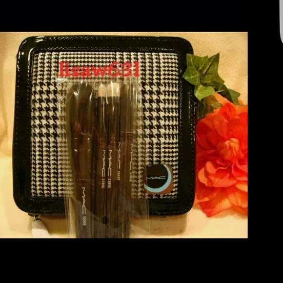 Mac brush set