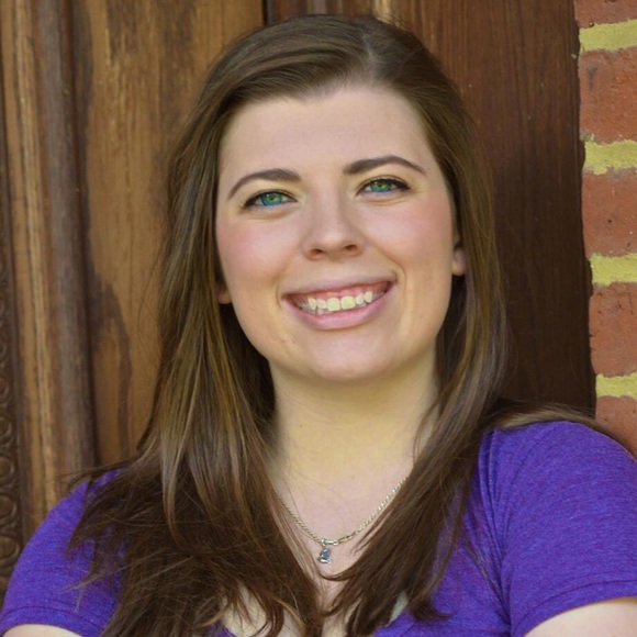 Meet your Posher, Anna