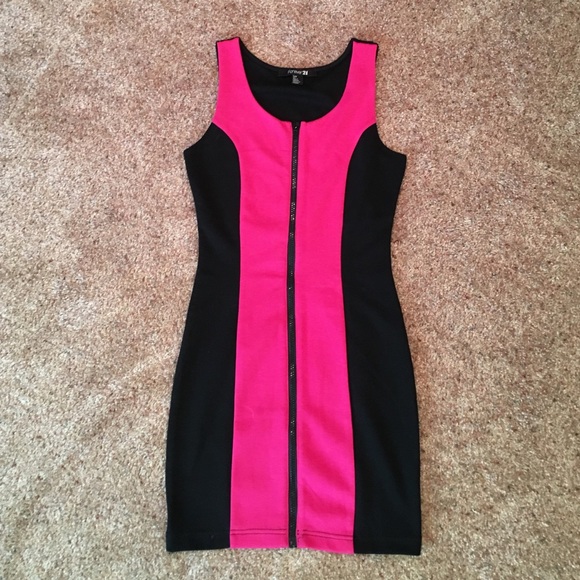 Forever 21 Pink & Black Zip Dress size Small - Picture 1 of 1