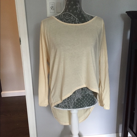 LAST ONE! Brand new top - Picture 2 of 2