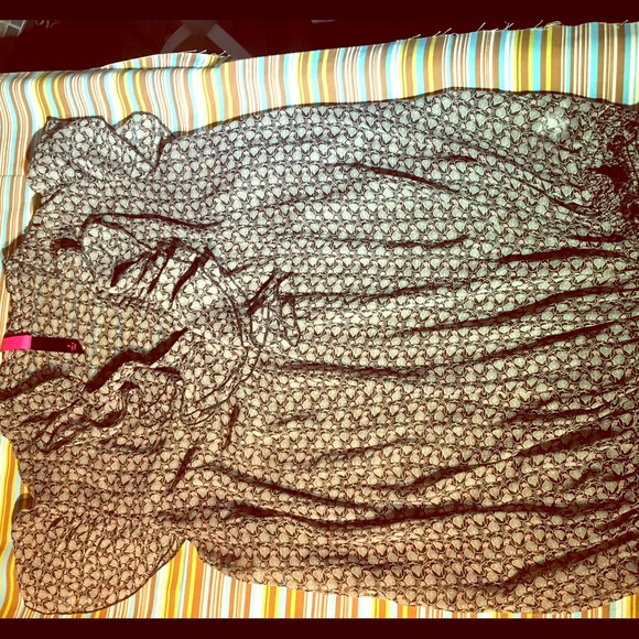 ****Pure energy ruffled top