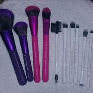Royal & Langnickel Makeup Brushes