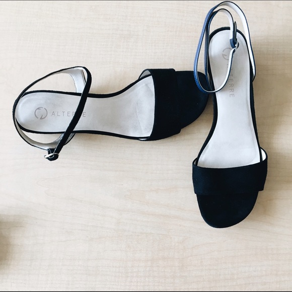 Alterre Interchangeable Heeled Suede Sandals