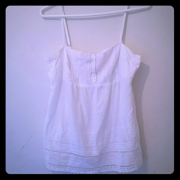LILLY PULITZER beautiful eyelet tank top