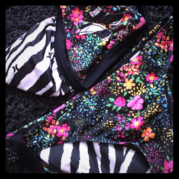 Hurley bikini SOLD