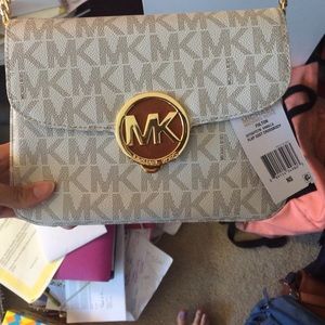 Michael Kors Crossbody Bag