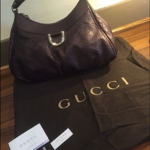 GUCCI- Leather Embossed Hobo Shoulder Burgundy