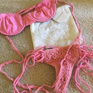 Roce swimwear set ! Gorgeous