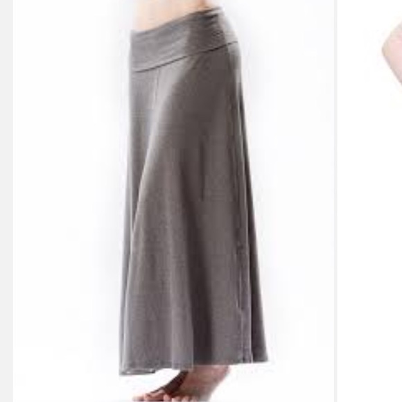 Maxi hard tail skirts Clearance