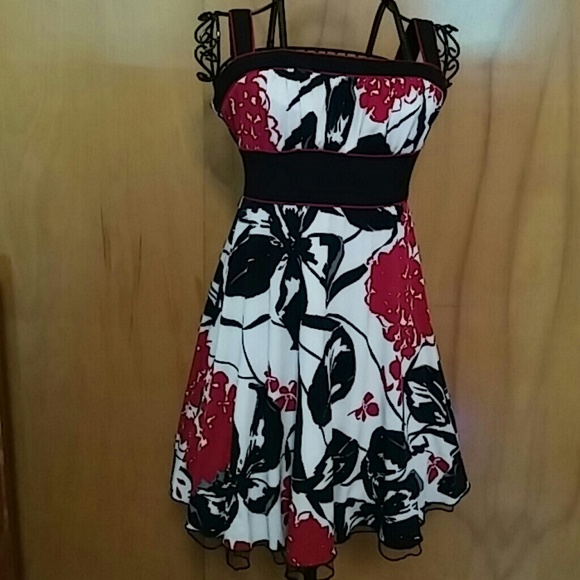 Speechless Dresses & Skirts - Great party dress