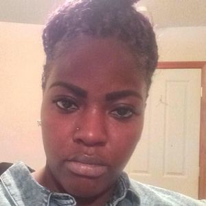 Meet your Posher, Val